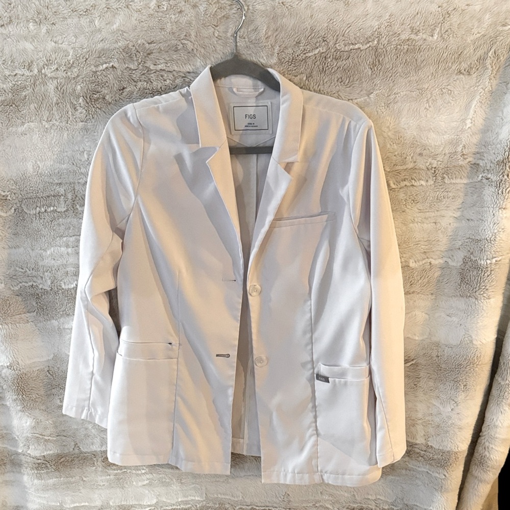Figs Bellevue short Lab coat 🥼